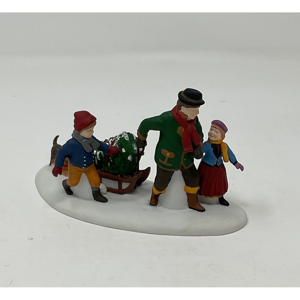 Dept 56 Heritage Village Collection The Family Tree 58895 Christmas